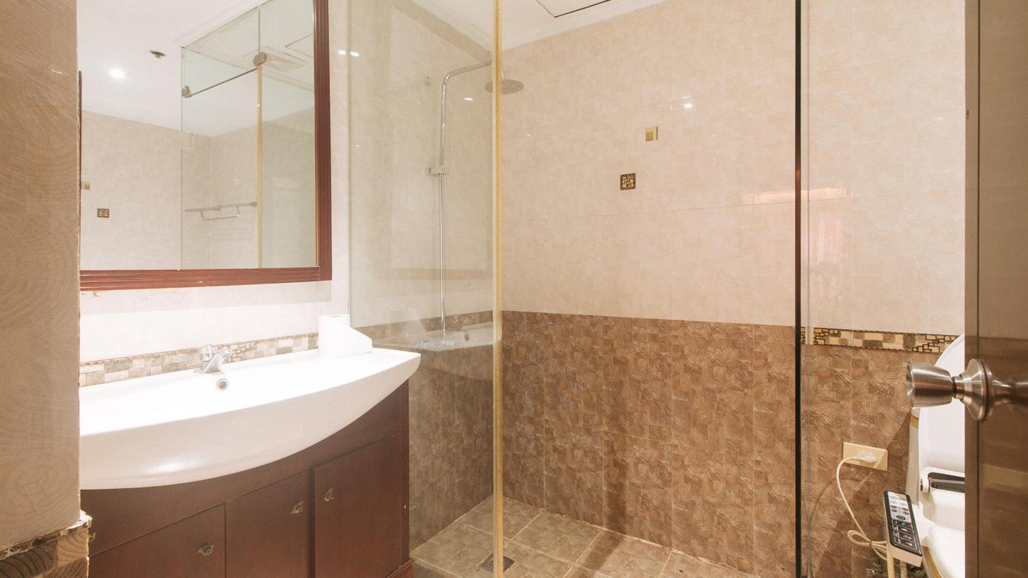 Reddoorz Premium At Jjimjbang Hotel Spa Manila Room photo